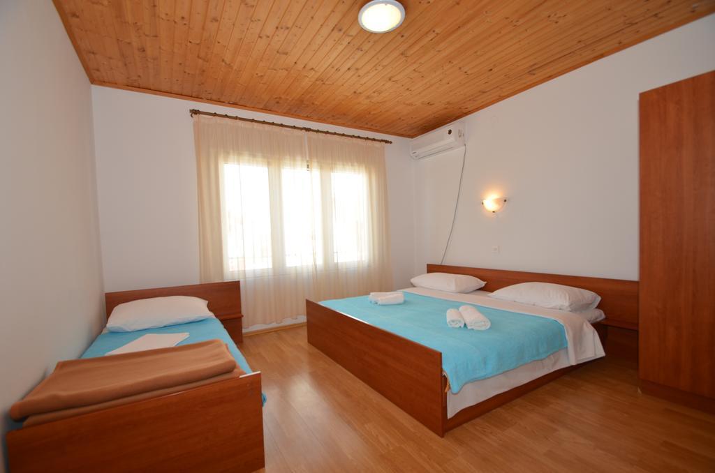 Apartments Cico Starigrad Paklenica Dış mekan fotoğraf