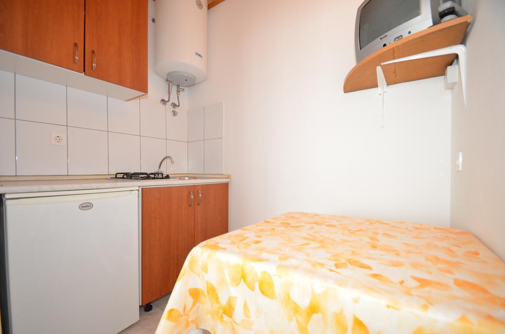 Apartments Cico Starigrad Paklenica Dış mekan fotoğraf