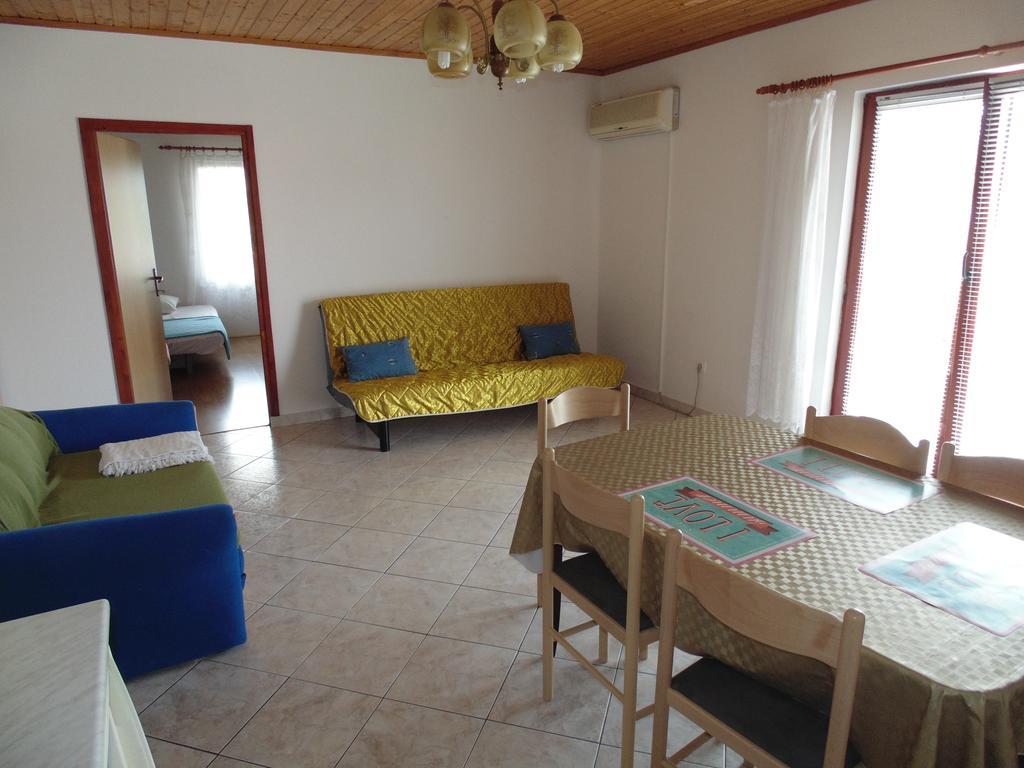 Apartments Cico Starigrad Paklenica Dış mekan fotoğraf